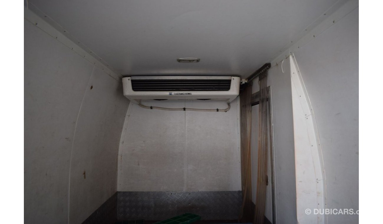 Toyota Hiace GL - High Roof LWB Toyota Hiace Highroof Thermoking Freezer Van, Model:2016. Excellent condition