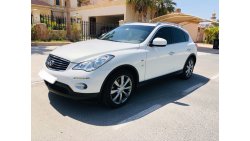 Infiniti QX50 2015 Qx50 only 17000kms gcc