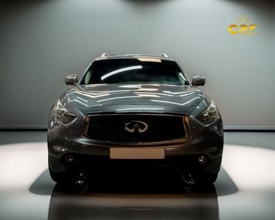 Infiniti QX70
