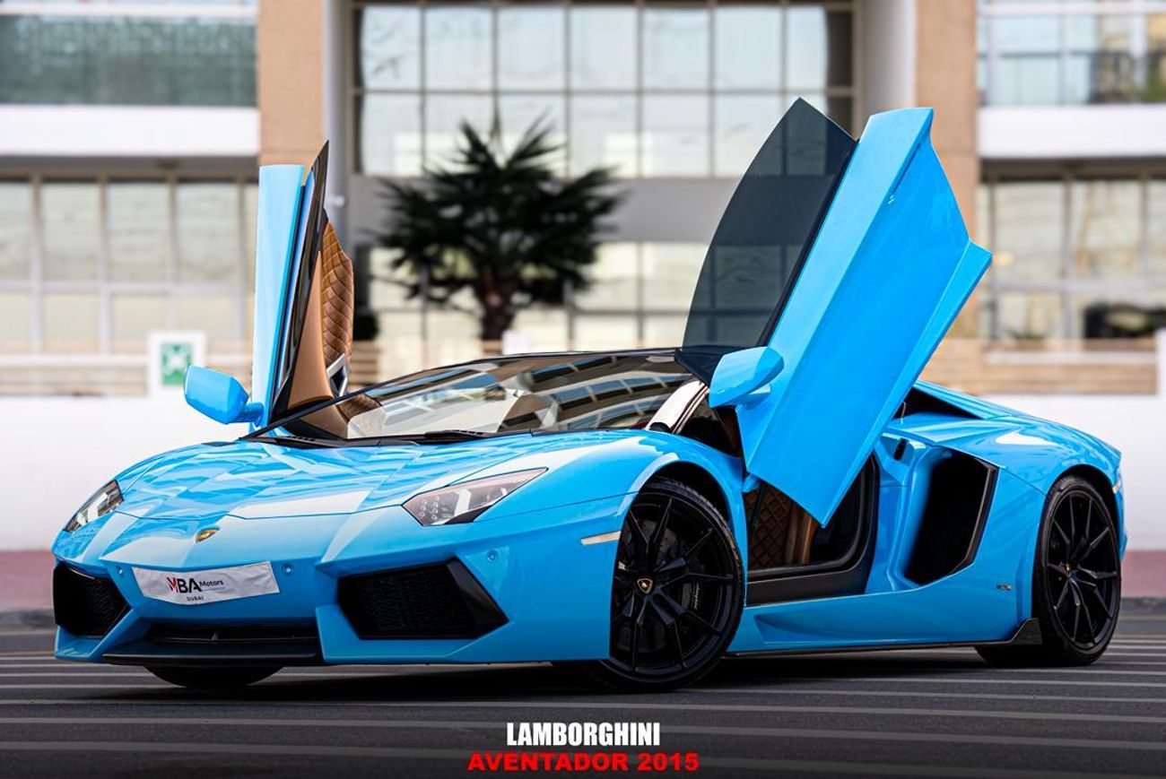 Lamborghini Aventador 6.5L V12 GCC Full service history