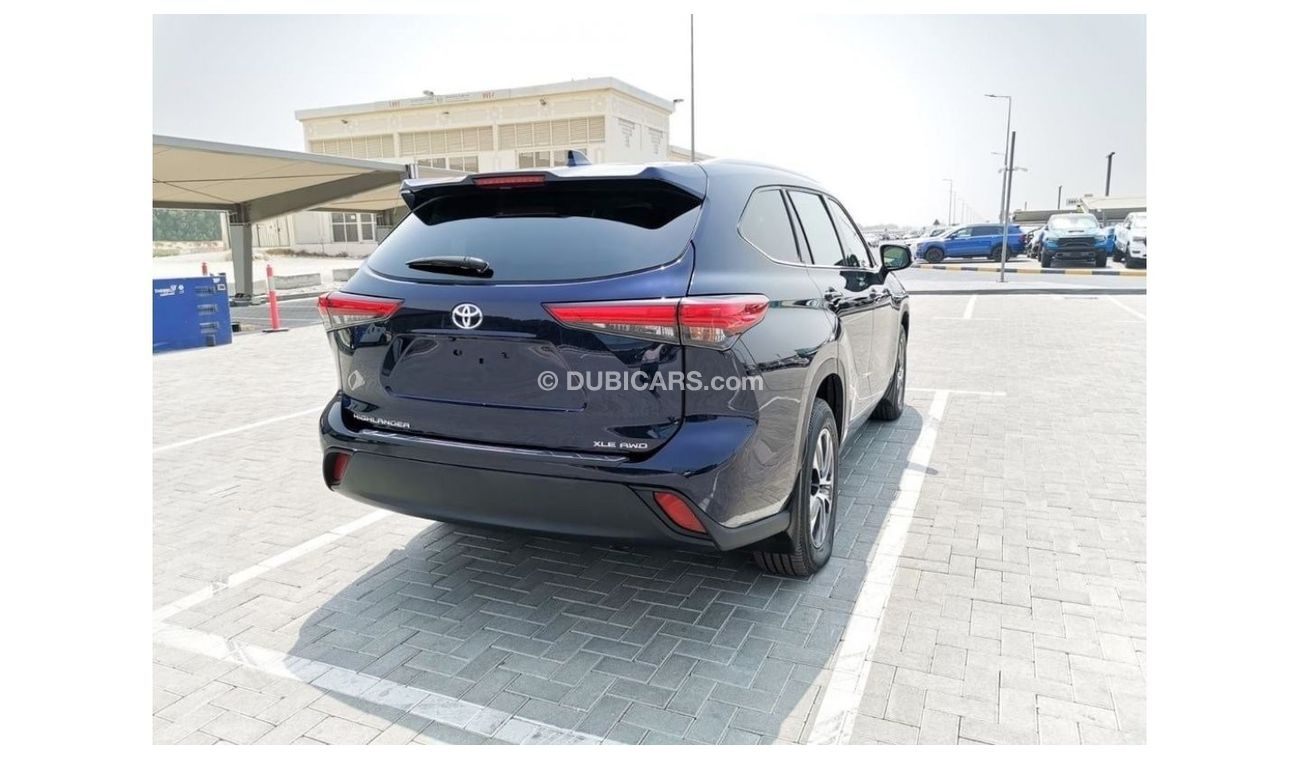 Toyota Highlander Toyota Highlander XLE - 2021 - Blue