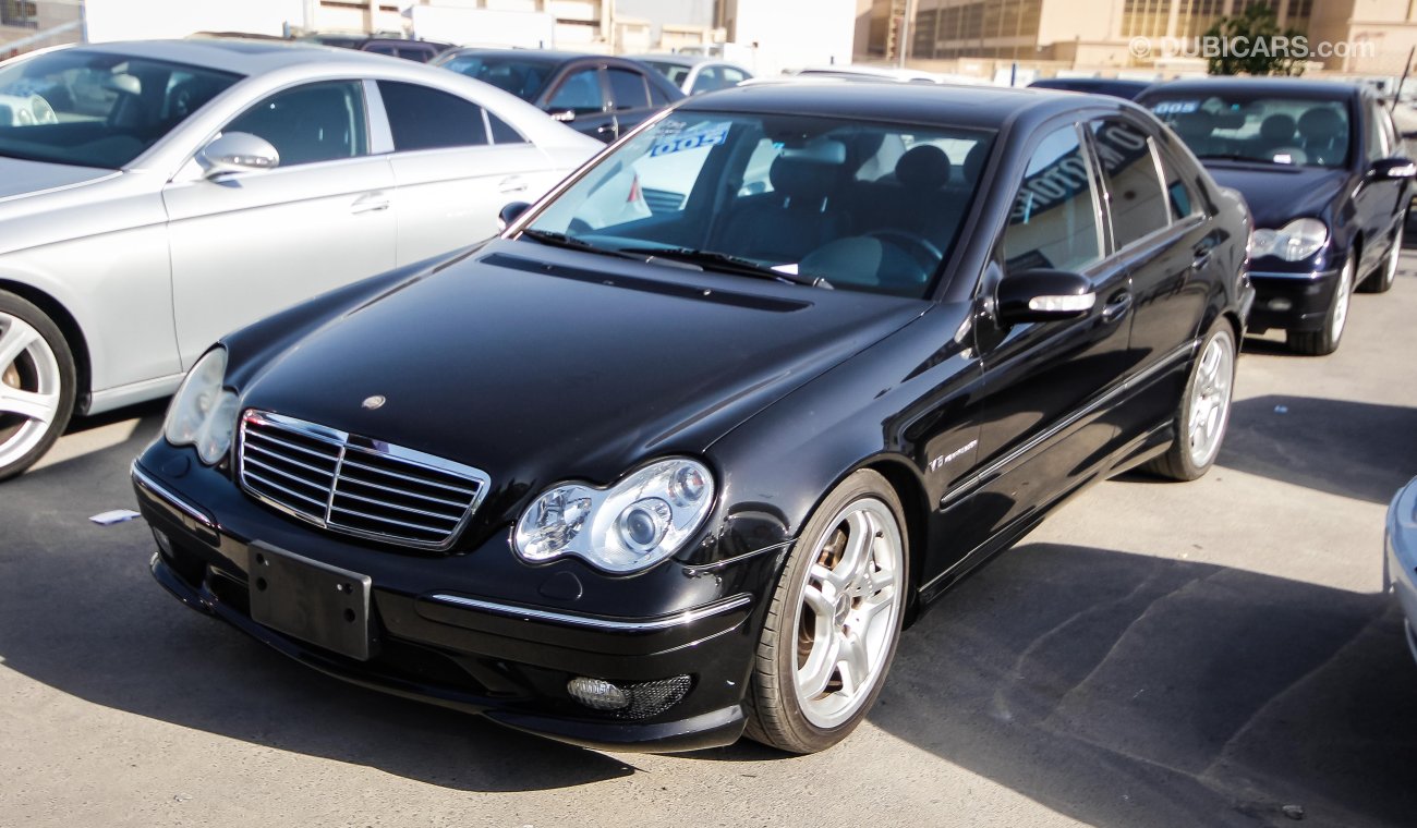 Mercedes-Benz C 32 AMG