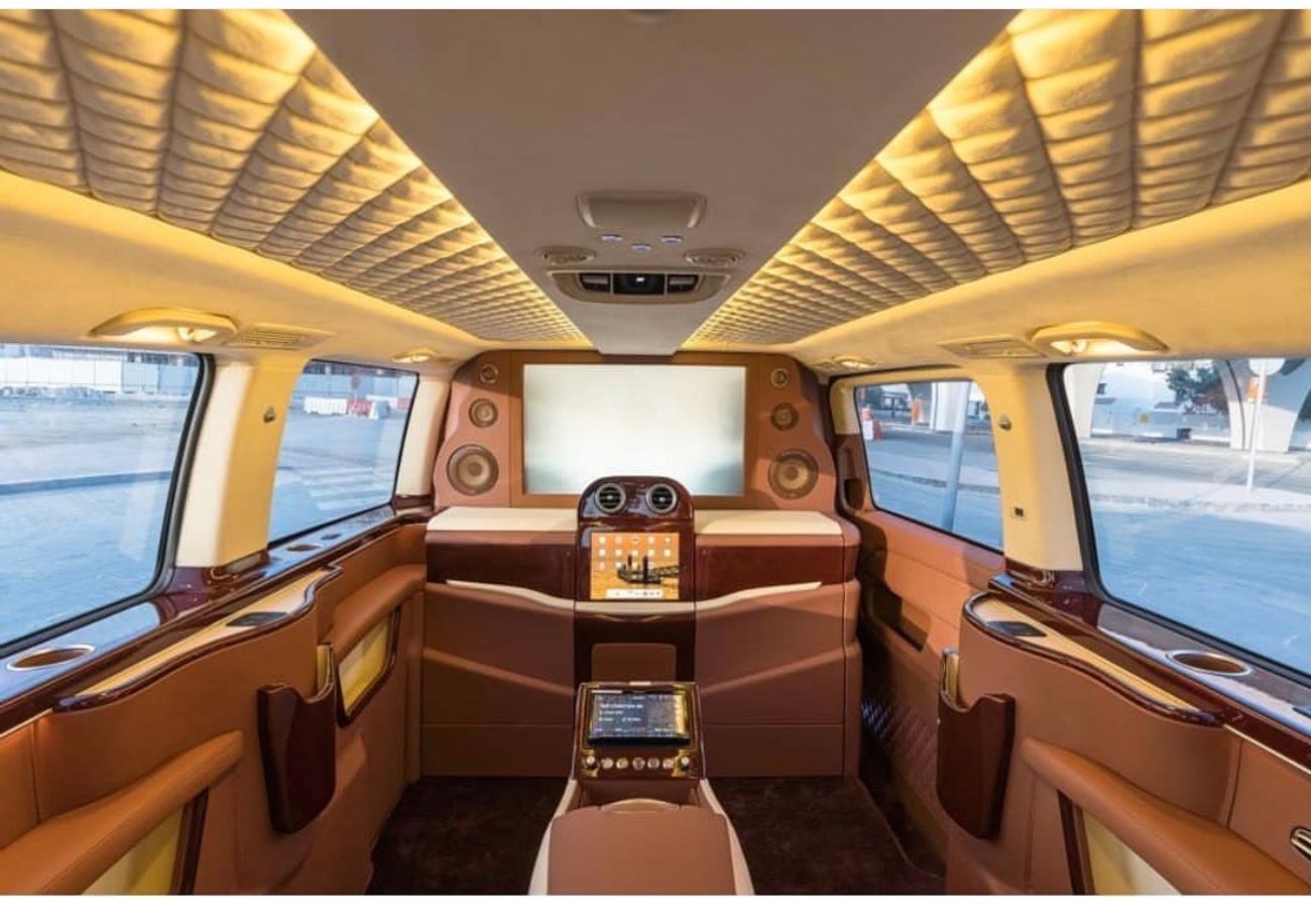 مرسيدس بنز V 250