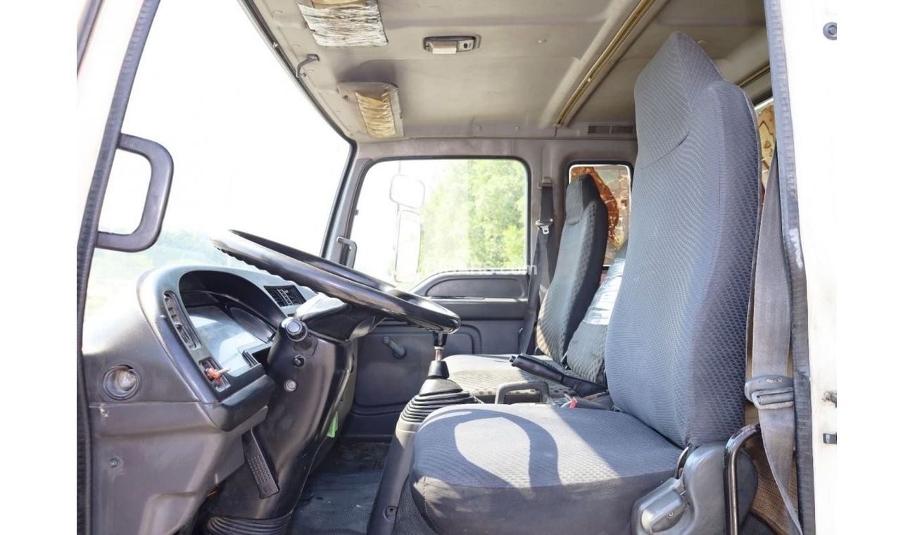 Isuzu NPR /// ISUZU FTR | 10 TON | V6 - 5.2L | INSULATED BOX | EXCELLENT CONDITION | GCC