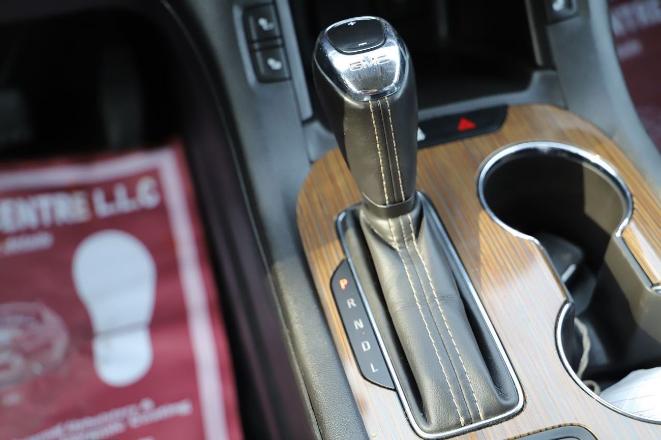 جي أم سي أكاديا GMC ACADIA SLE 3.6L V6 7 SEATER 2019