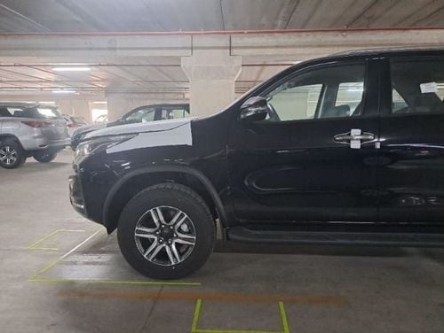 Toyota Fortuner EXR FORTUNER 2.4 DSL MID OPTION AT 2025 MODEL