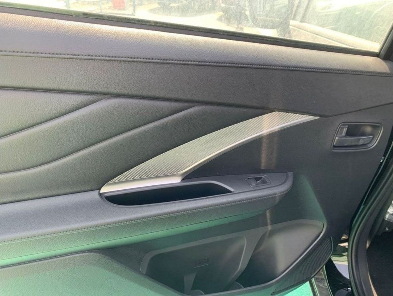 Mitsubishi Xpander 1.5L, SUV, PETROL, 7 SEATS, CRUISE CONTROL, AUTOMATIC, 2024