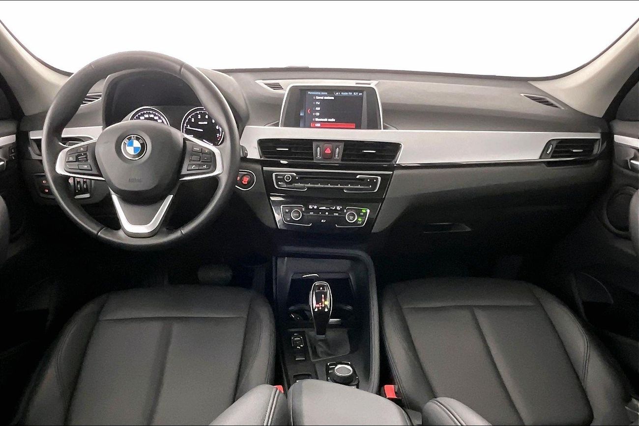 بي أم دبليو X1 sDrive 20i Executive | شامل الضمان | 0 ﺪﻔﻋﺓ ﺃﻮﻟﻯ