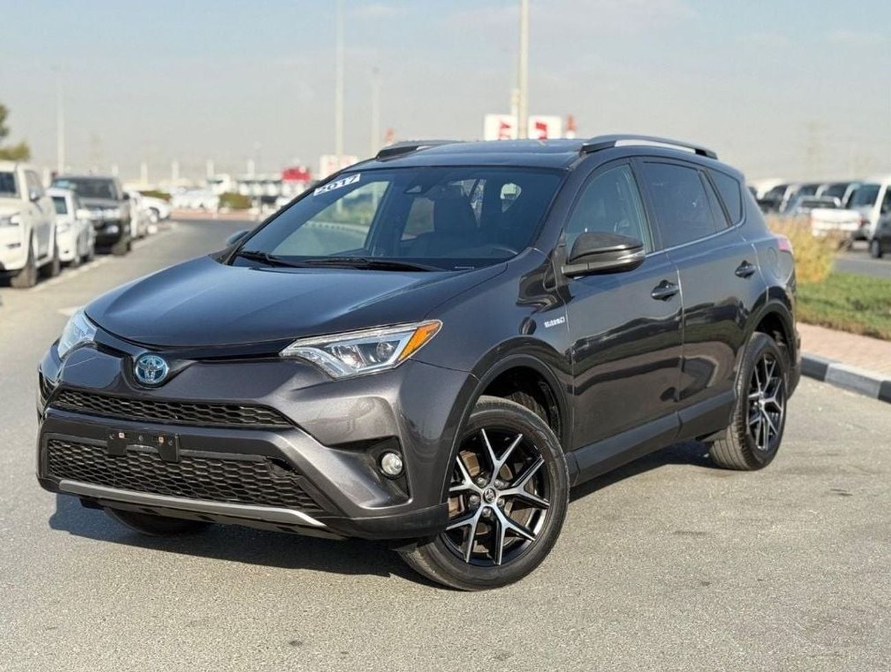 Toyota RAV4 Hybrid TOYOTA RAV4 SE Full Option