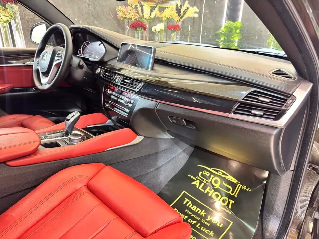 بي أم دبليو X6 35i EXCLUSIVE SPECIAL M KIT || WELL MAINTAINED || RADAR || TOP RANGE || GCC || LOW MILEAGE