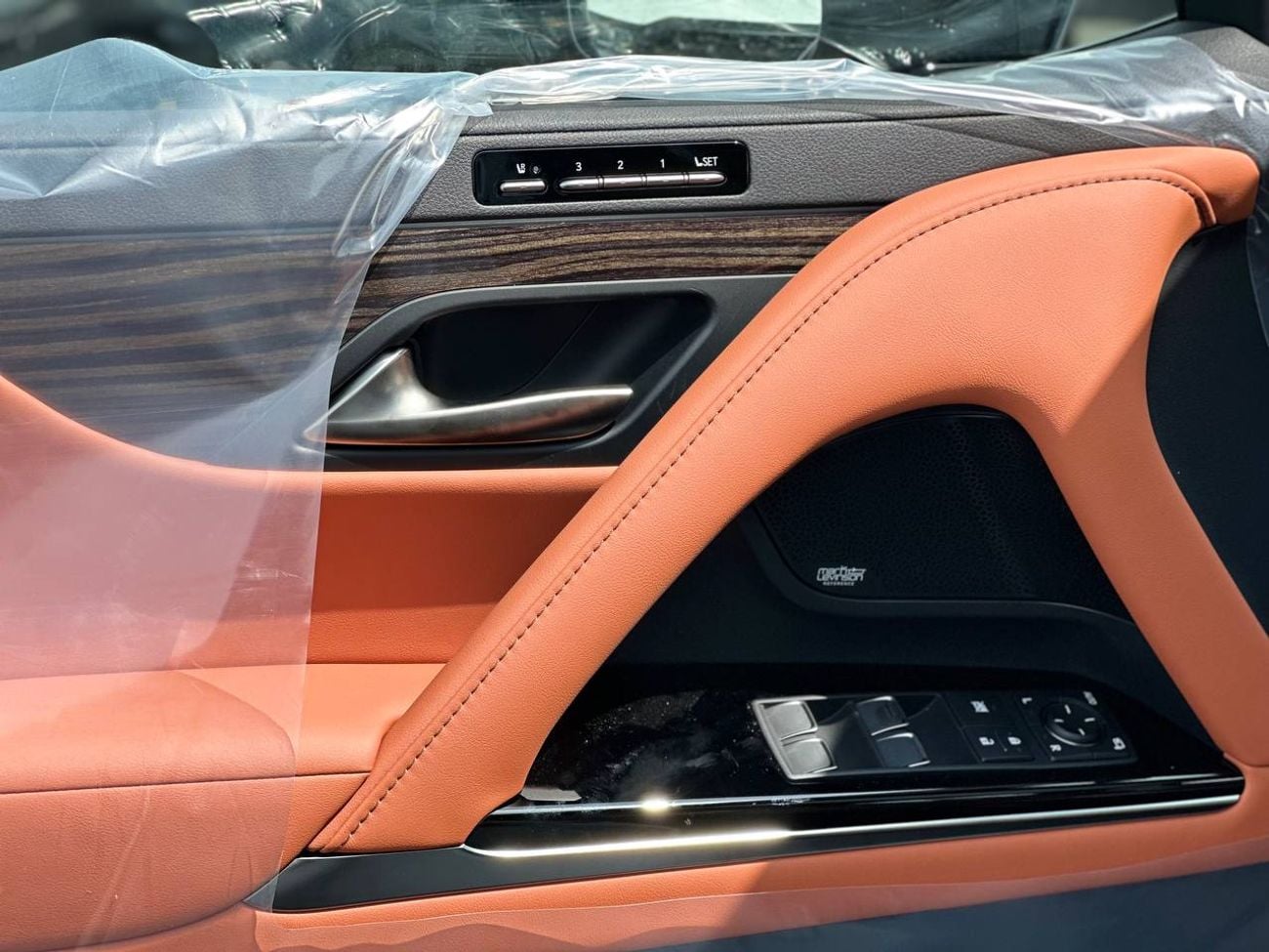 Lexus LX 600 VIP 3.5L PTR A/T // 2026 // Full With VIP Seats , Radar & Head Up Display , 360 Camera // Special Of