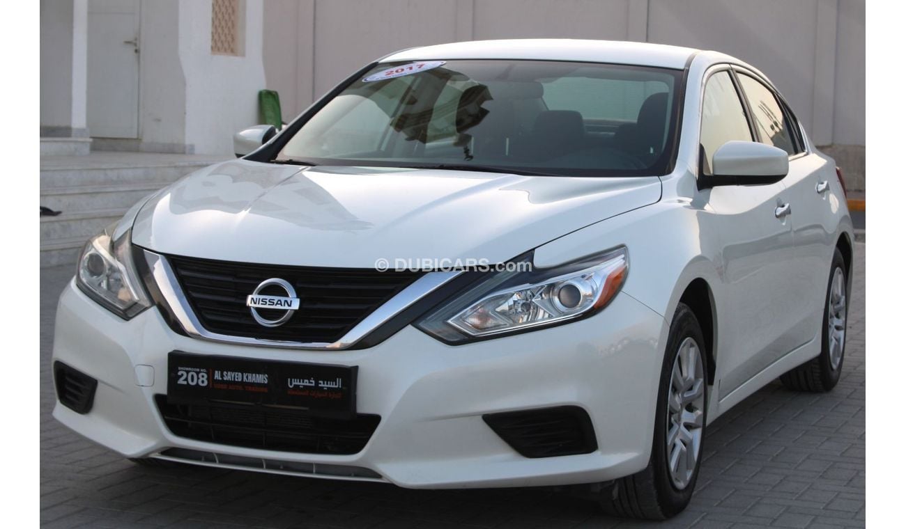 Nissan Altima S NISSAN ALTIMA 2017 WHITE GCC EXCELLENT CONDITION WITHOUT ACCIDENTS
