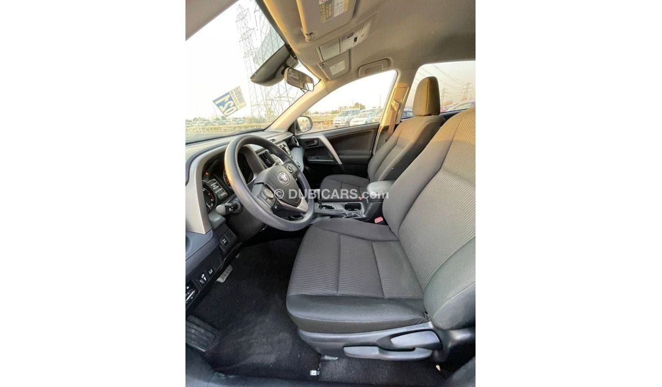 Toyota RAV4 2017 TOYOTA RAV4 LE / AWD / MID OPTION