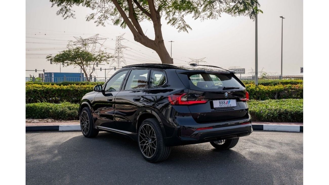 BMW X1 2024 BMW X1 SDRIVE20i Night Packeg Black 1.5L 0KM