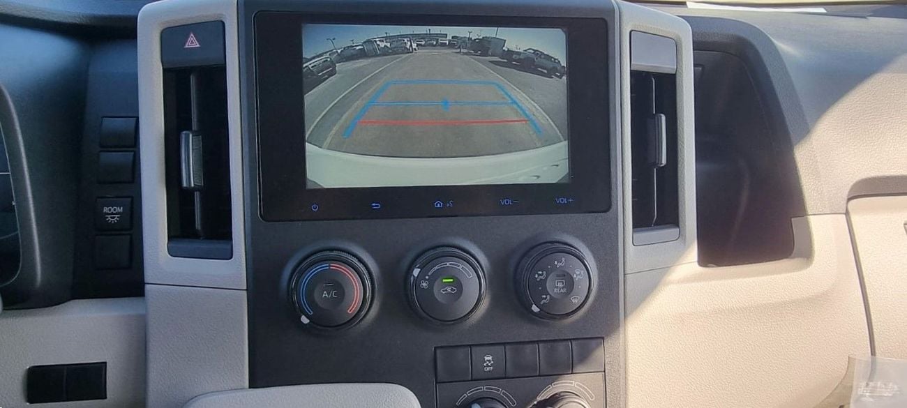 Toyota Hiace TOYOTA HIACE 2.8L DIESEL HI-ROOF M/T MY 2026