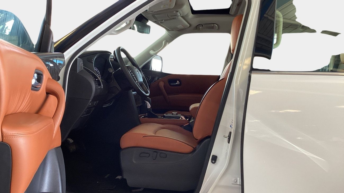 نيسان باترول 4.0 V6 SE TITANIUM 4WD AUTO | شامل الضمان | 0 ﺪﻔﻋﺓ ﺃﻮﻟﻯ