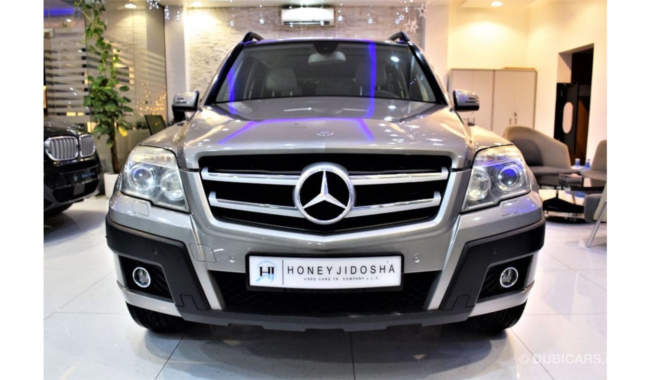 مرسيدس بنز GLK 350 2009 Model!! in Gold Color! GCC Specs