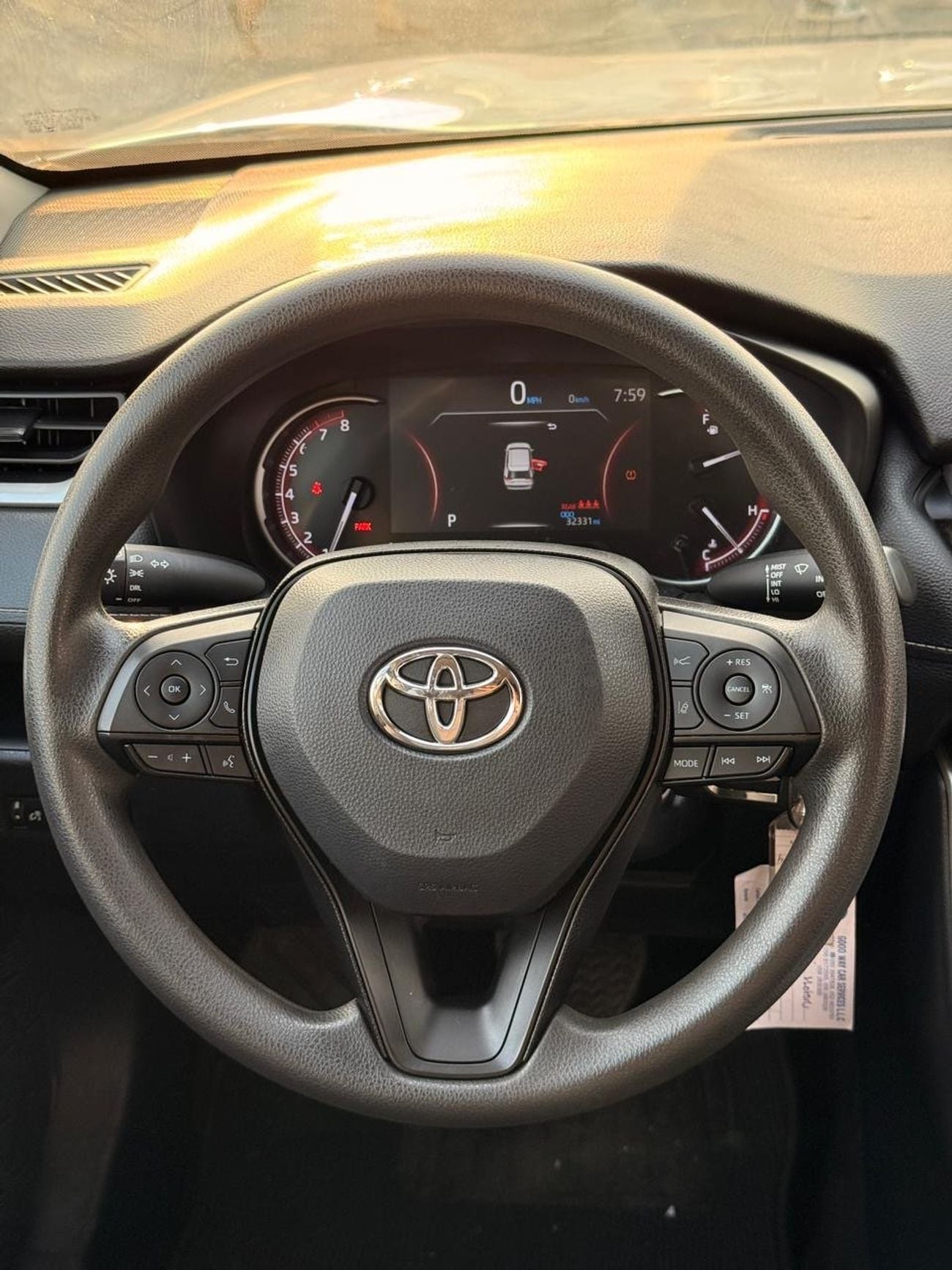 Toyota RAV4 LE Toyota RAV4 2024