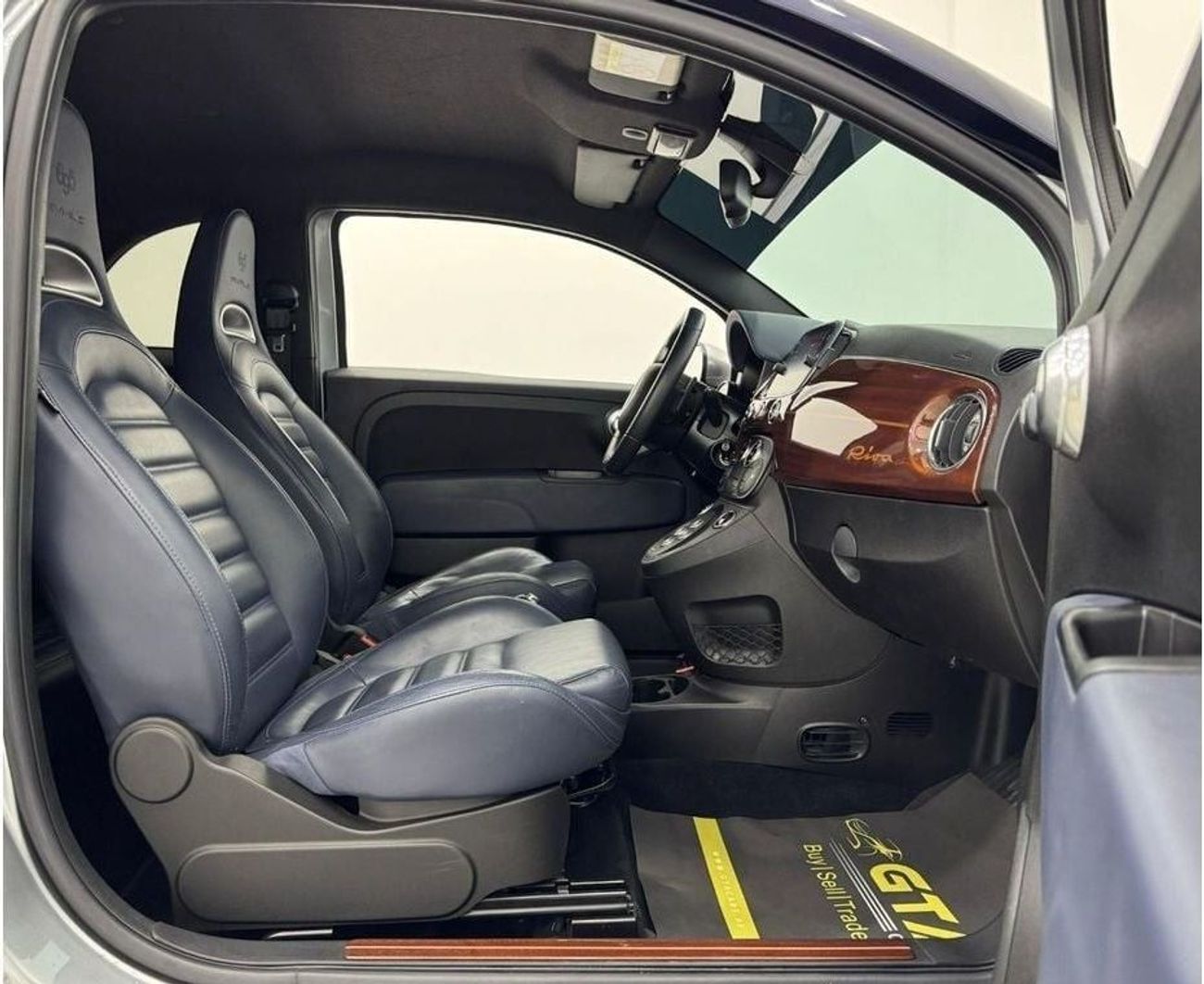 Abarth 695 Rivale Coupe 2018 Fiat Abarth 695 Rivale Coupe, Warranty, Full Service History, Excellent Condition,