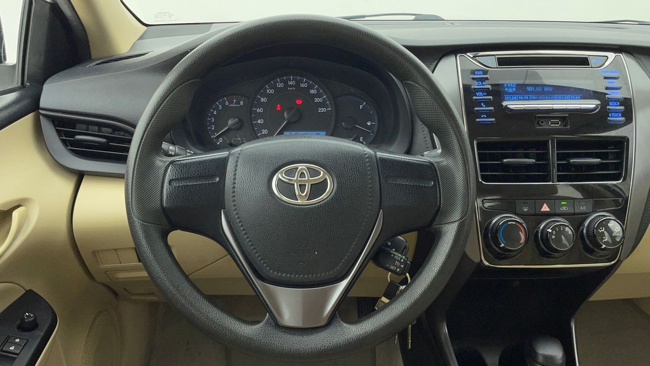 تويوتا يارس SE 1.5 | بدون دفعة مقدمة | اختبار القيادة في المنزل