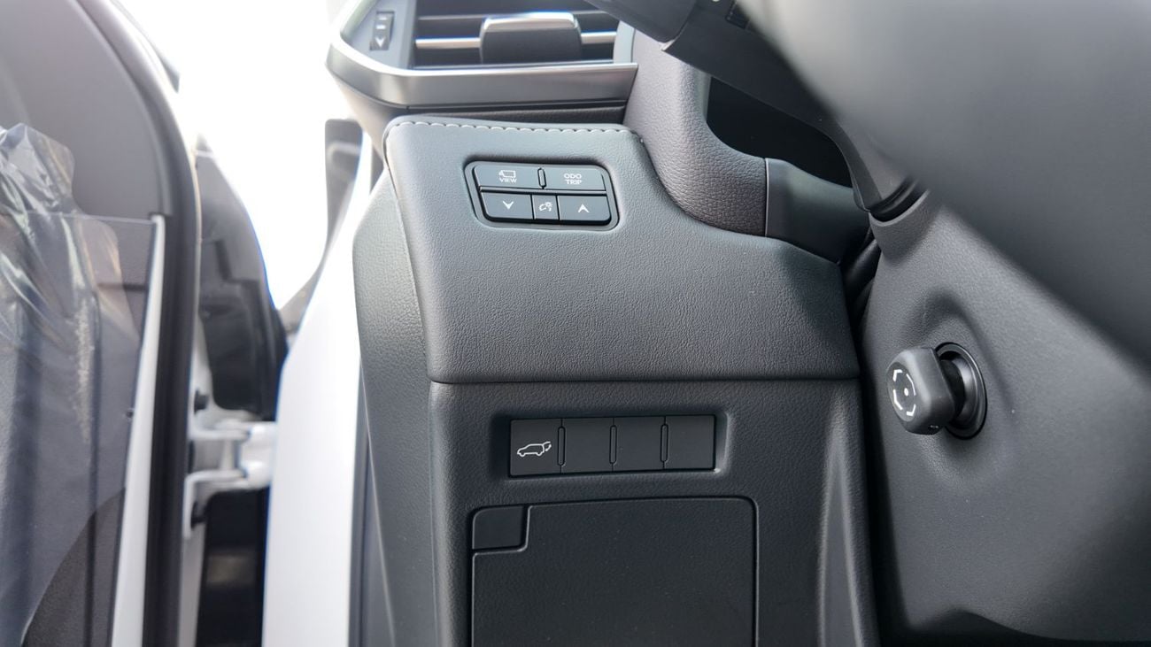 لكزس LX 600 Signature 3.5L ( CYL)