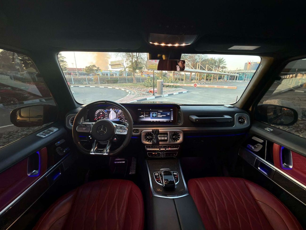 مرسيدس بنز G 63 AMG GCC SPEC NEAT AND CLEAN UNDER WARRANTY