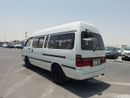 Toyota Hiace TOYOTA HIACE COMMUTER VAN RHD 2001 MODEL 3.0 L DIESEL AUTOMATIC(PM02656)