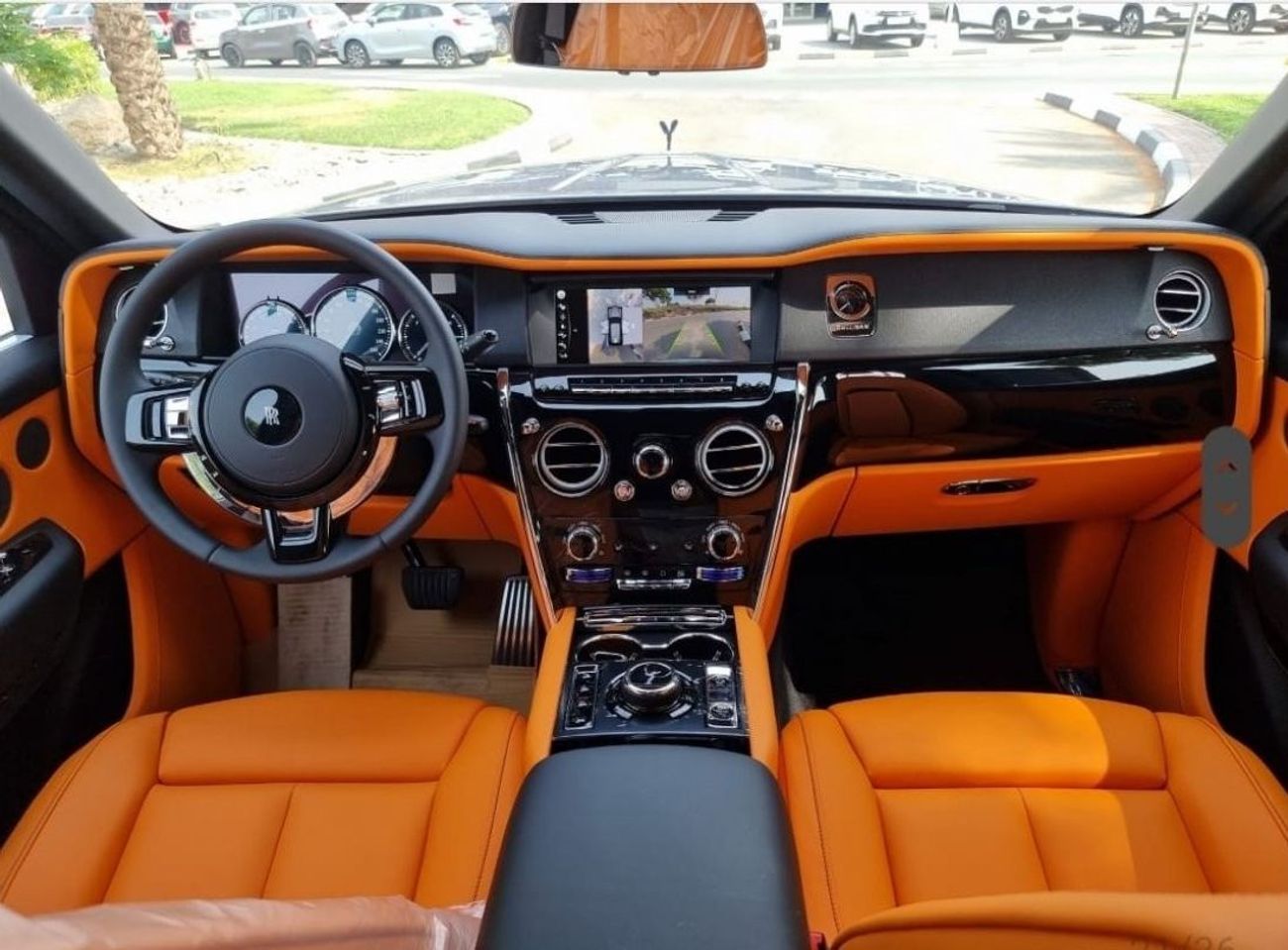 Rolls-Royce Cullinan VIP 2023 ORANGE INTERIOR