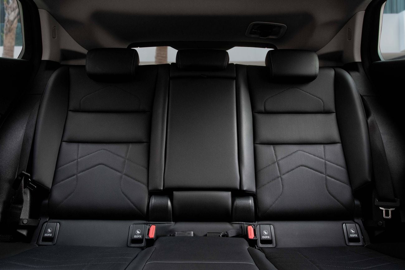 بي أم دبليو X2 sDrive18i | 3,075 P.M | 0% Downpayment | BMW Warranty/Service!