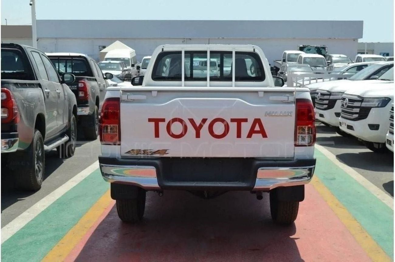 Toyota Hilux 2.7L PETROL MANUAL 4X4