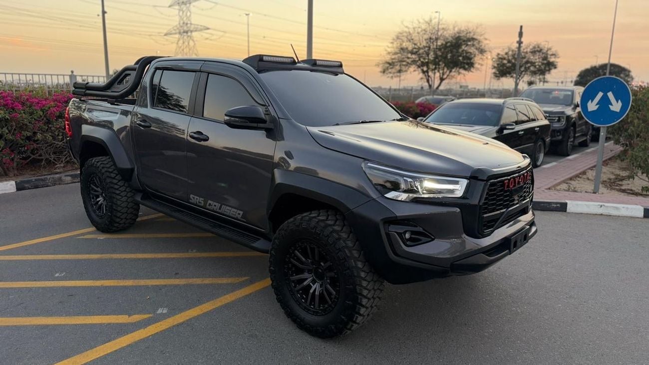 Toyota Hilux Special suspension+off-road tires GR Kitt