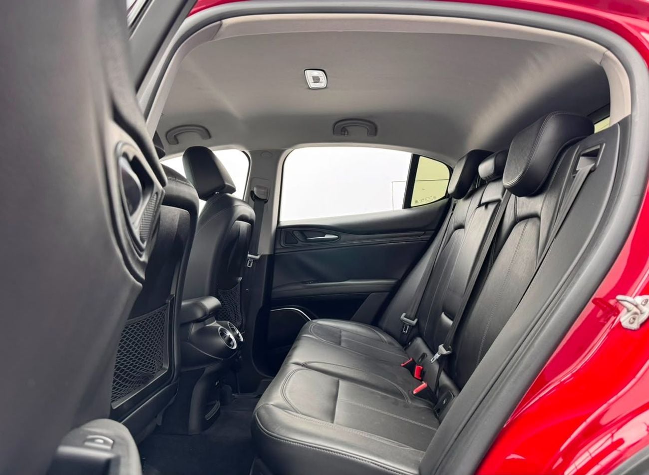 Alfa Romeo Stelvio 2018 Alfa Romeo Stelvio Q4 Super, Service History, GCC