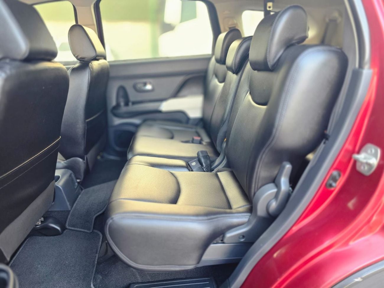 Toyota Rush 2019 | 1.5L PETROL | AT | LHD | PUSH START ENGINE | ALLOY WHEELS | LEATHER SEATS