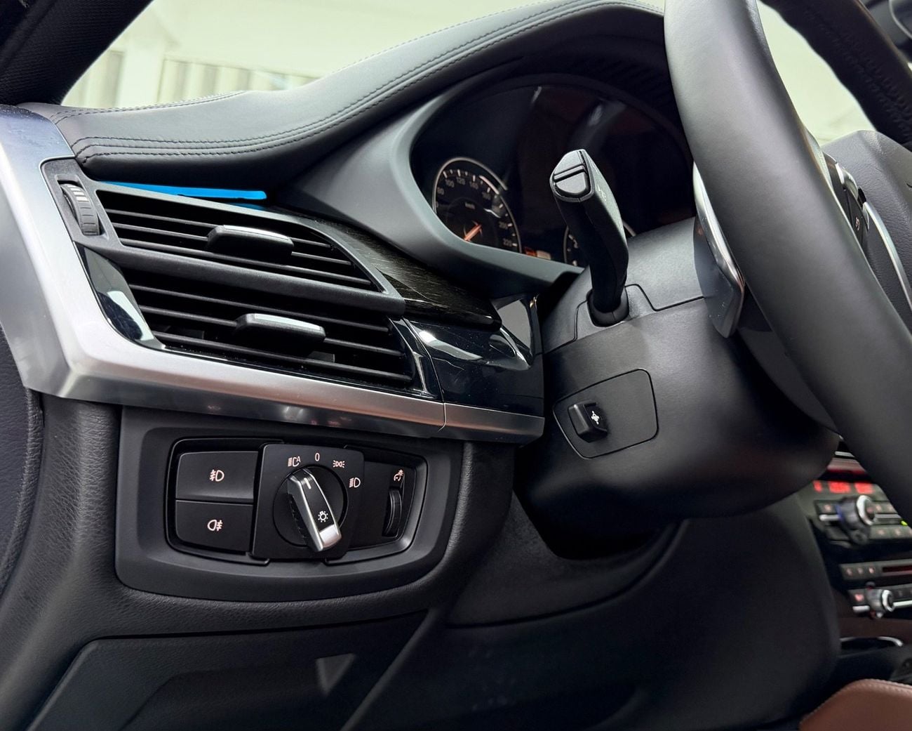 بي أم دبليو X6 50i M Sport 4.4L