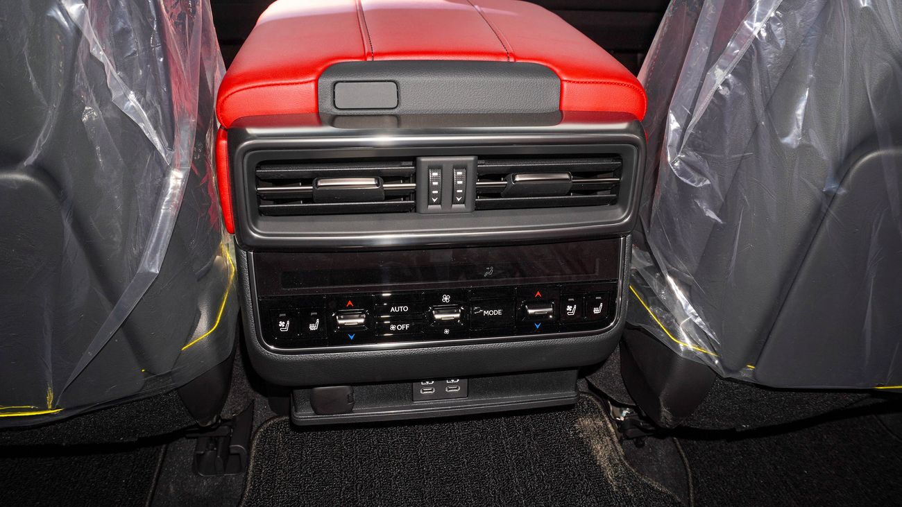 Lexus LX 600 FSport 3.5L V6  5 Seater