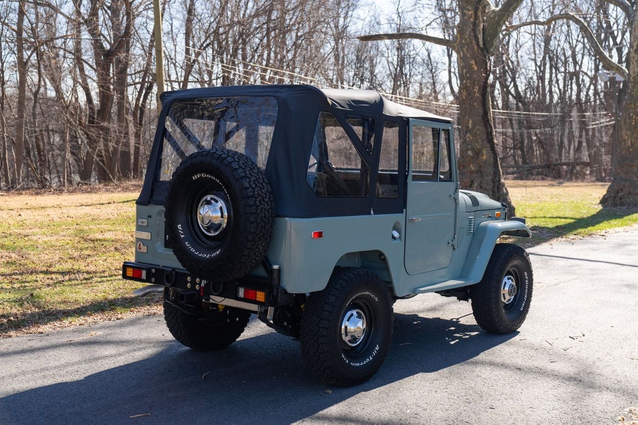 Toyota FJ Cruiser LS3 Swap, 5 Speed Manual, Restomod