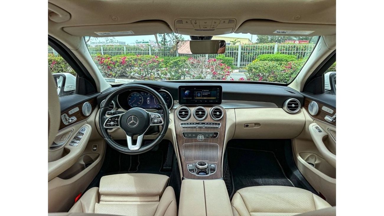 Mercedes-Benz C 300 Std MERCEDES-BENZ C300 2021 LAW MILEAGE