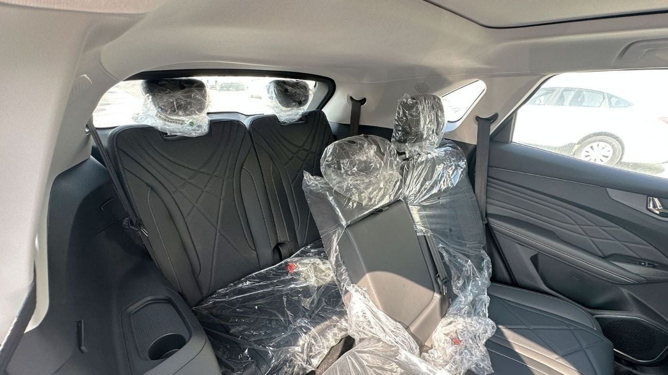 Kaiyi X7 1.6T-Flagship-VERSION-7-SEATS-AT