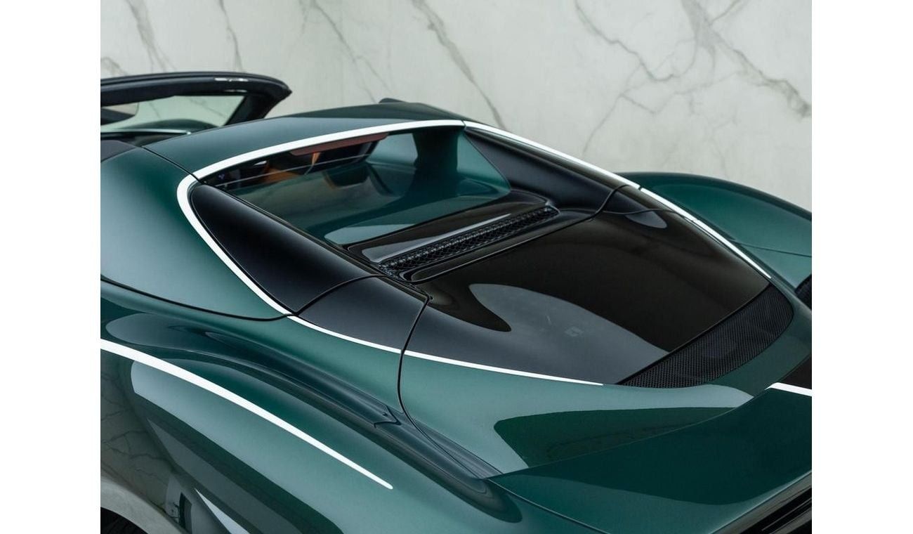 فيراري 296 GTS 3.0T V6 Spider F1 DCT RIGHT HAND DRIVE