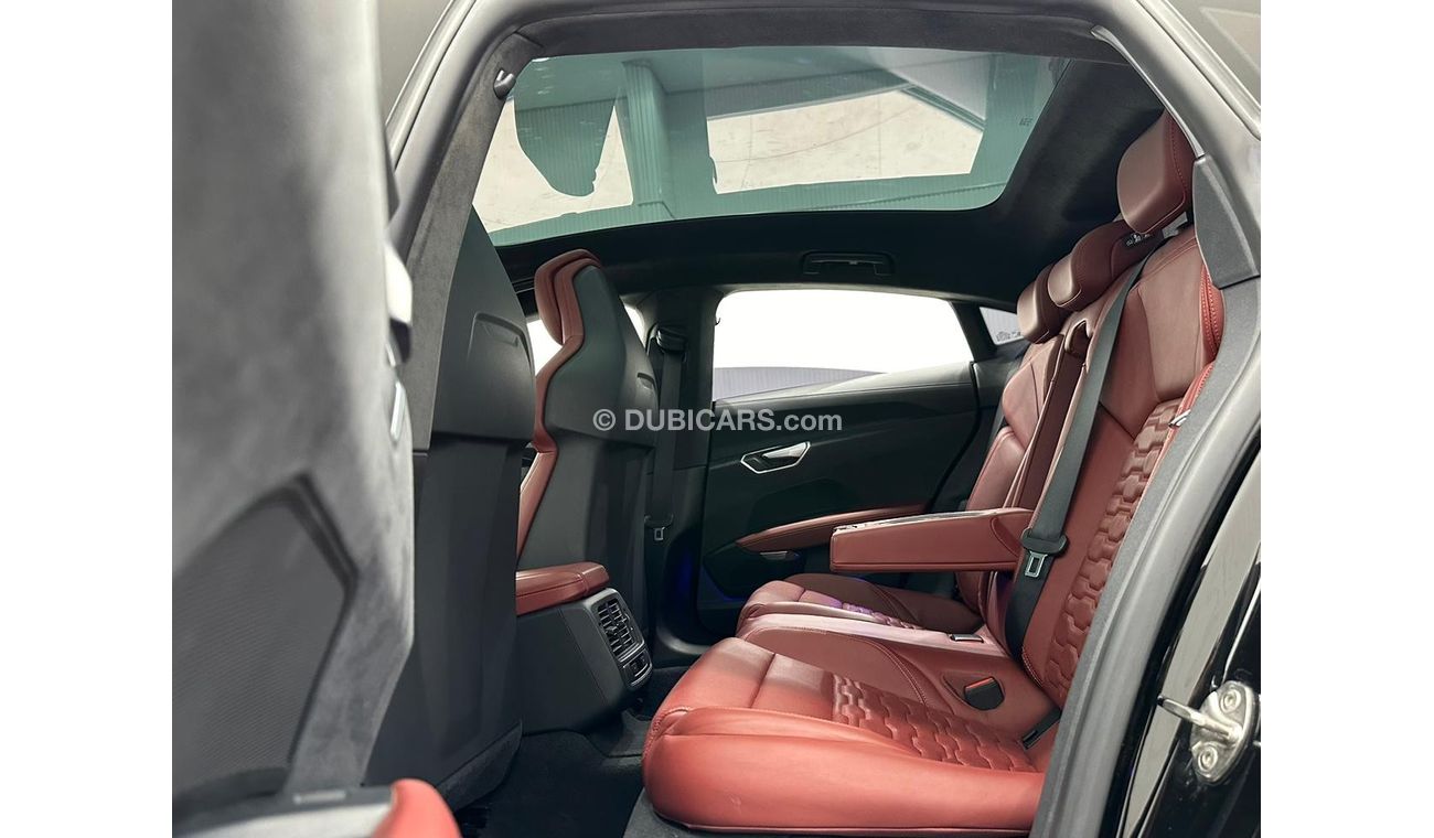 Audi etron 2022 Audi E-Tron GT, Audi Warranty + Service Contract, Low Kms, GCC