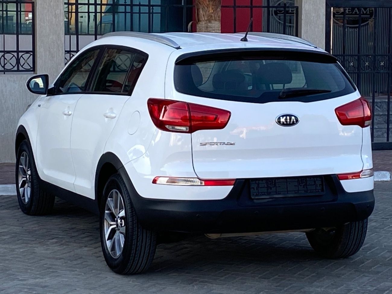 Kia Sportage EX