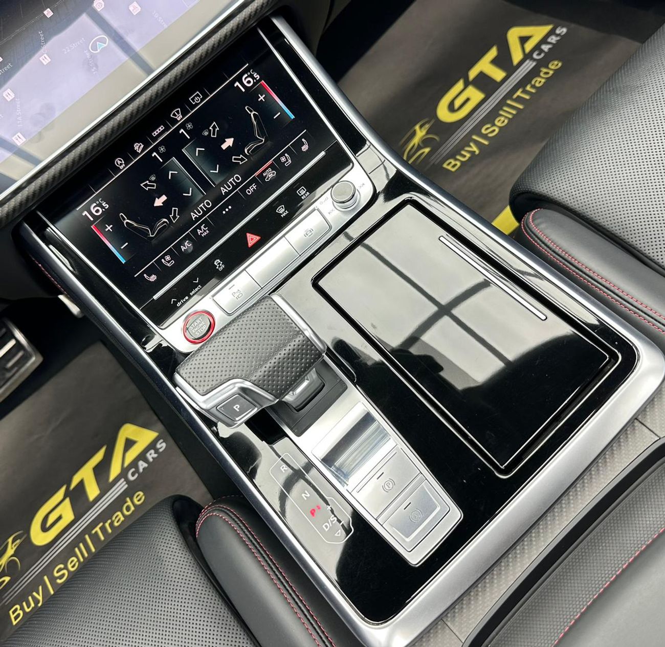 أودي RSQ8 2023 Audi RSQ8, Dec/2025 Audi Warranty, Oct/2029 Service Contract, Audi Full Service History, GCC