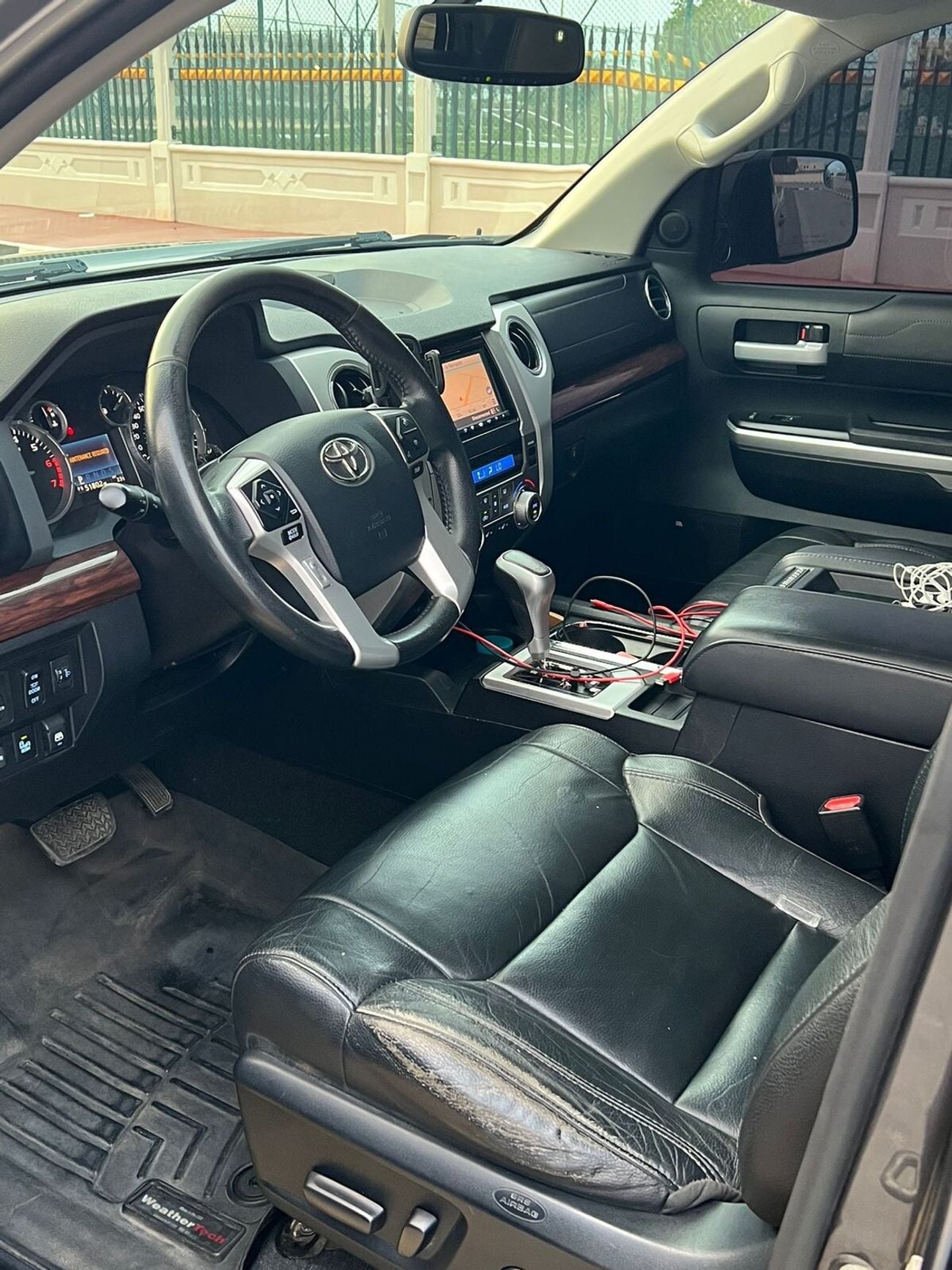 Toyota Tundra STD (NON GCC)