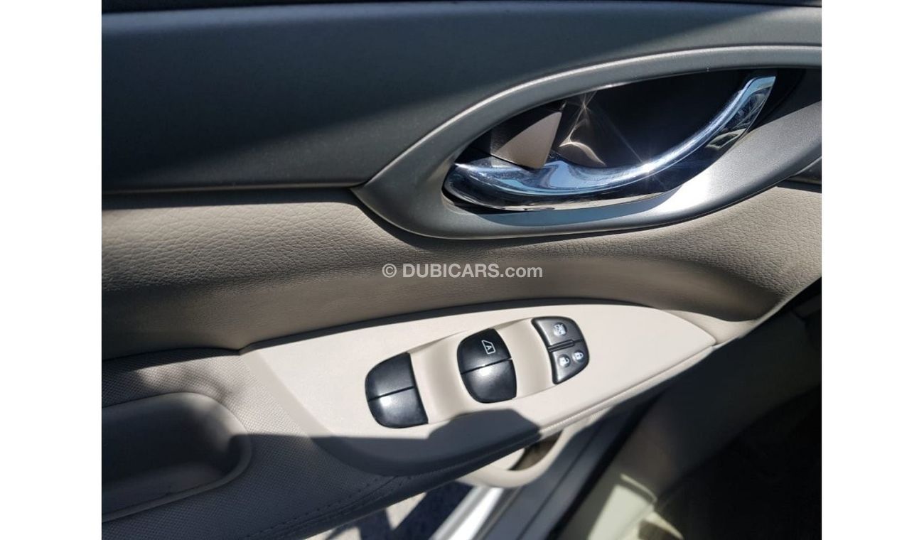 Nissan Tiida SV 2016 || GCC || 1.6 l4 || Very Well Maintained