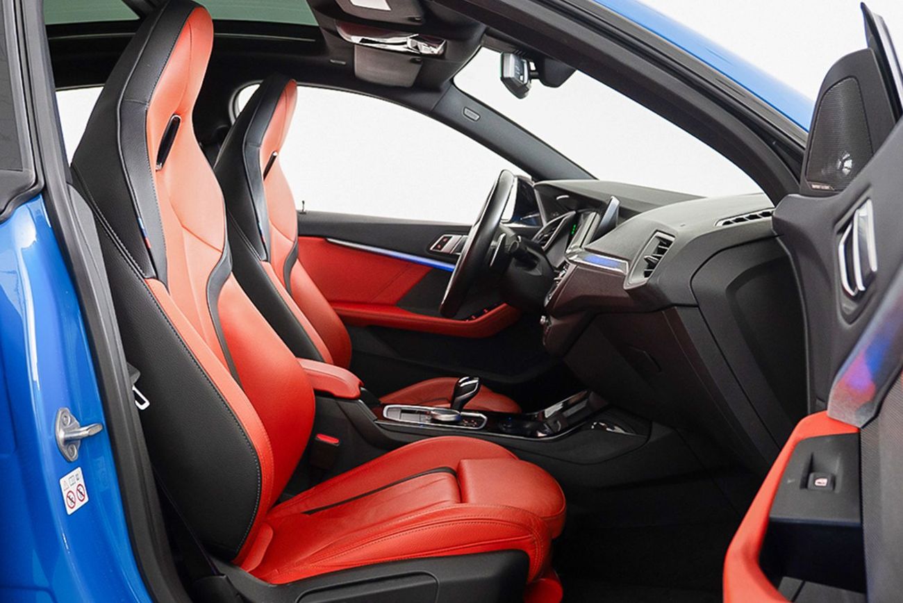 BMW M235i Gran Coupe M SPORT