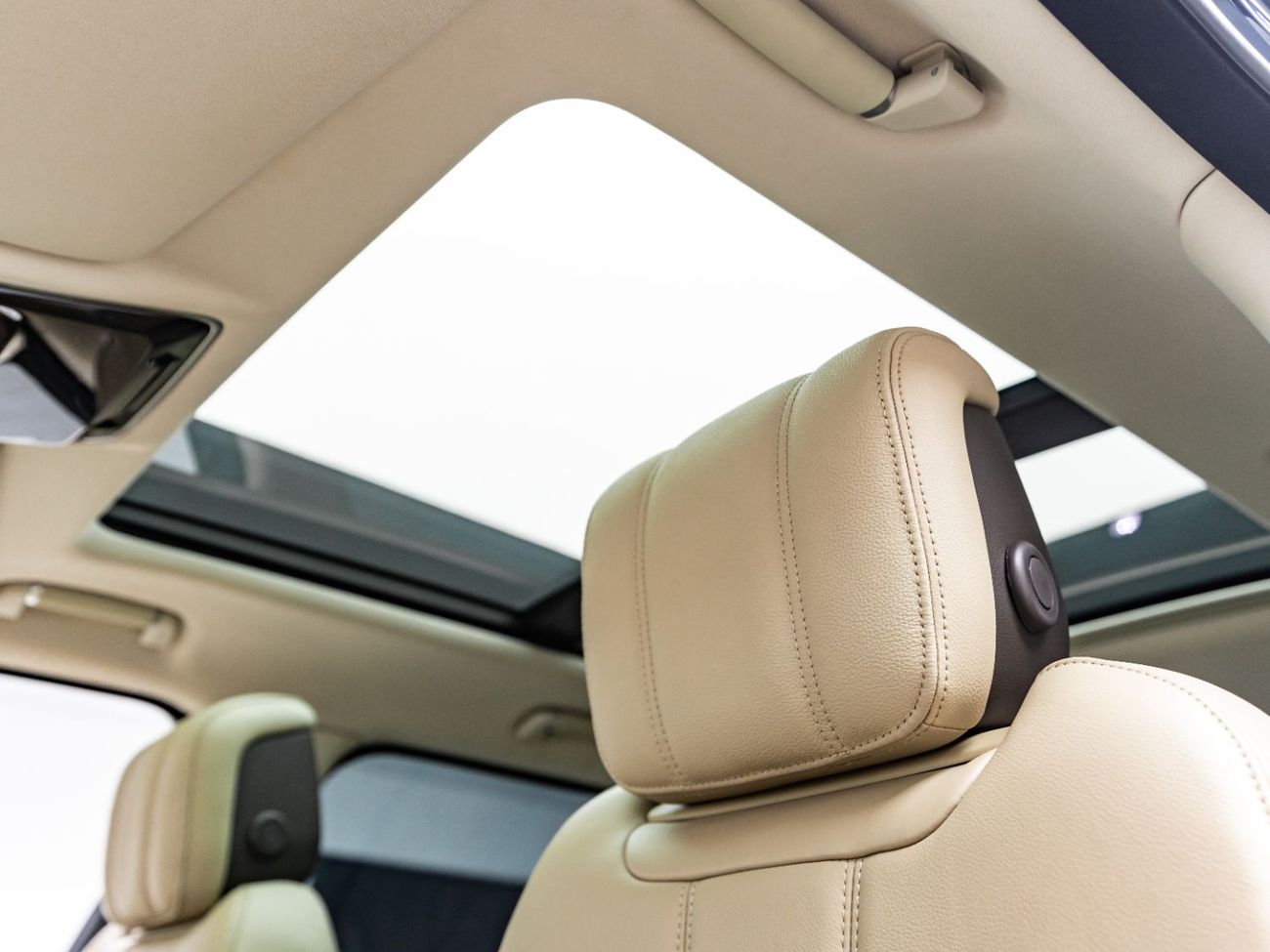 Land Rover Range Rover Sport HSE 3.0L (340 HP) 2019 Range Rover Sport HSE, 3.0 SC V6, 4WD, 340bhp, 8 Speed Auto.