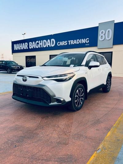 Toyota Frontlander Fully Loaded - Leather seats with 2 ton colors - Electrical Driver Seat - 5 seaters - LED lights ( F