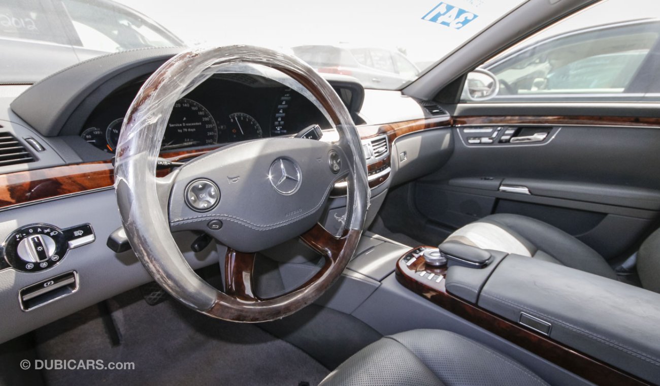 Mercedes-Benz S 550