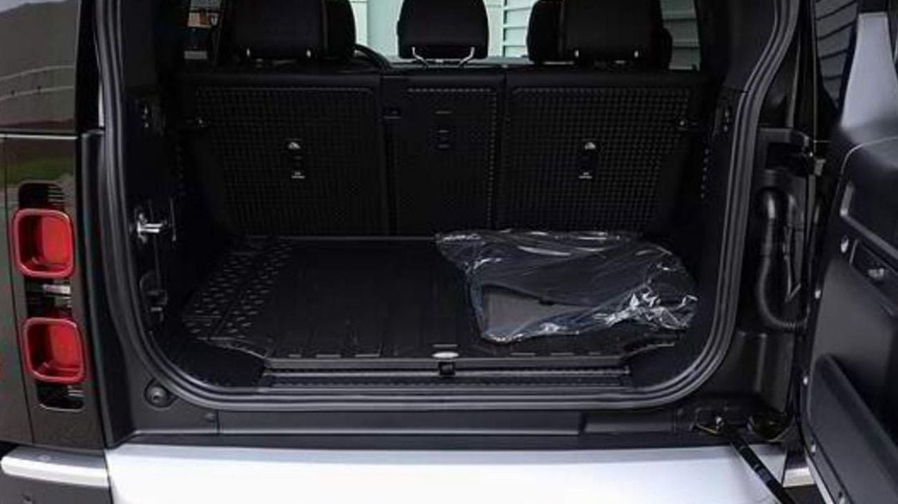 Land Rover Defender 110 S P400 3.0P AT AWD MY2024 – BLACK