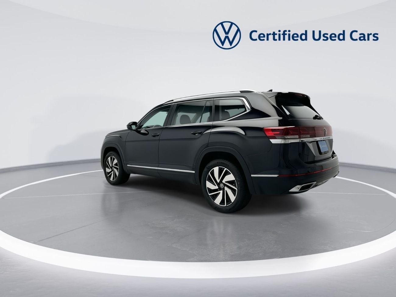 فولكس واجن تيرامونت Comfortline 3.6L (Ref#53848) / 34,100 AED SAVINGS from New Car